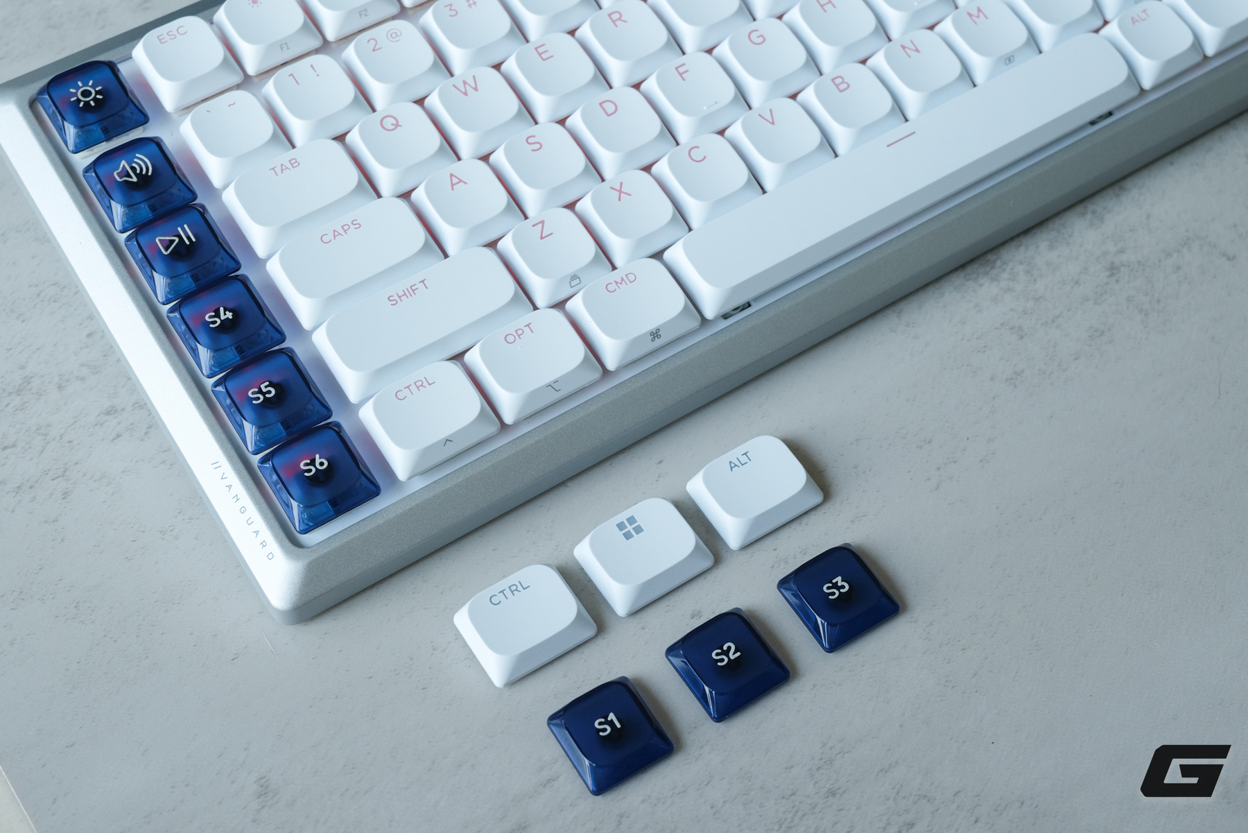 Trải nghiệm nhanh Corsair Vanguard Air 99 Wireless: Bàn phím low-profile hơn 6 triệu đồng có màn hình LCD và Stream Deck - Ảnh 10.
