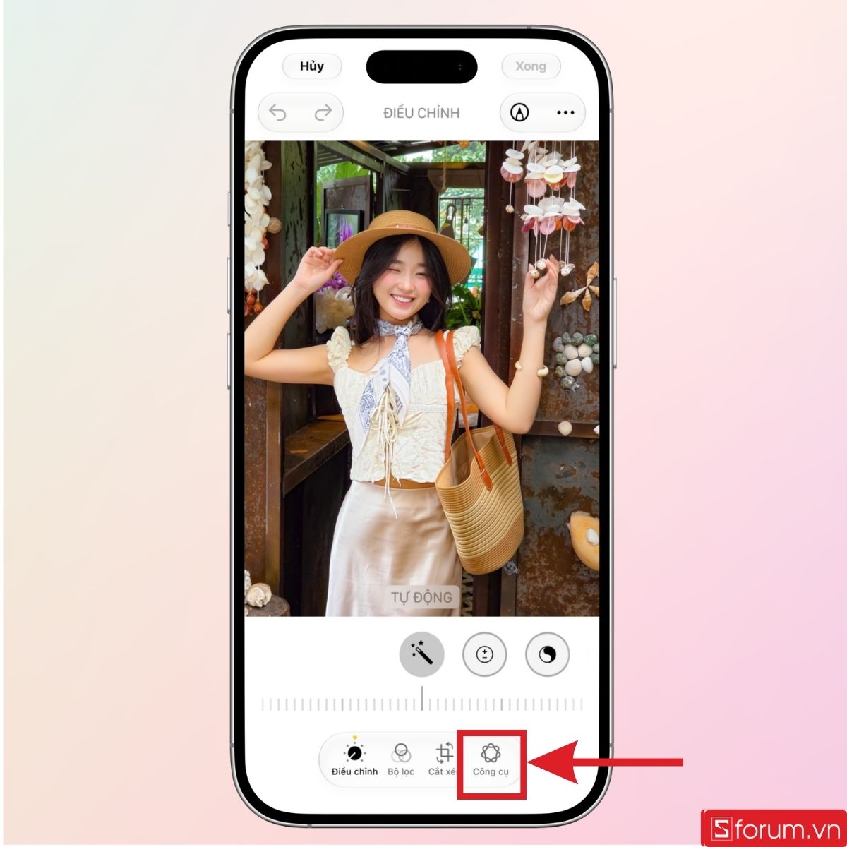 Tiếp tục nhấn chọn mục Công cụ