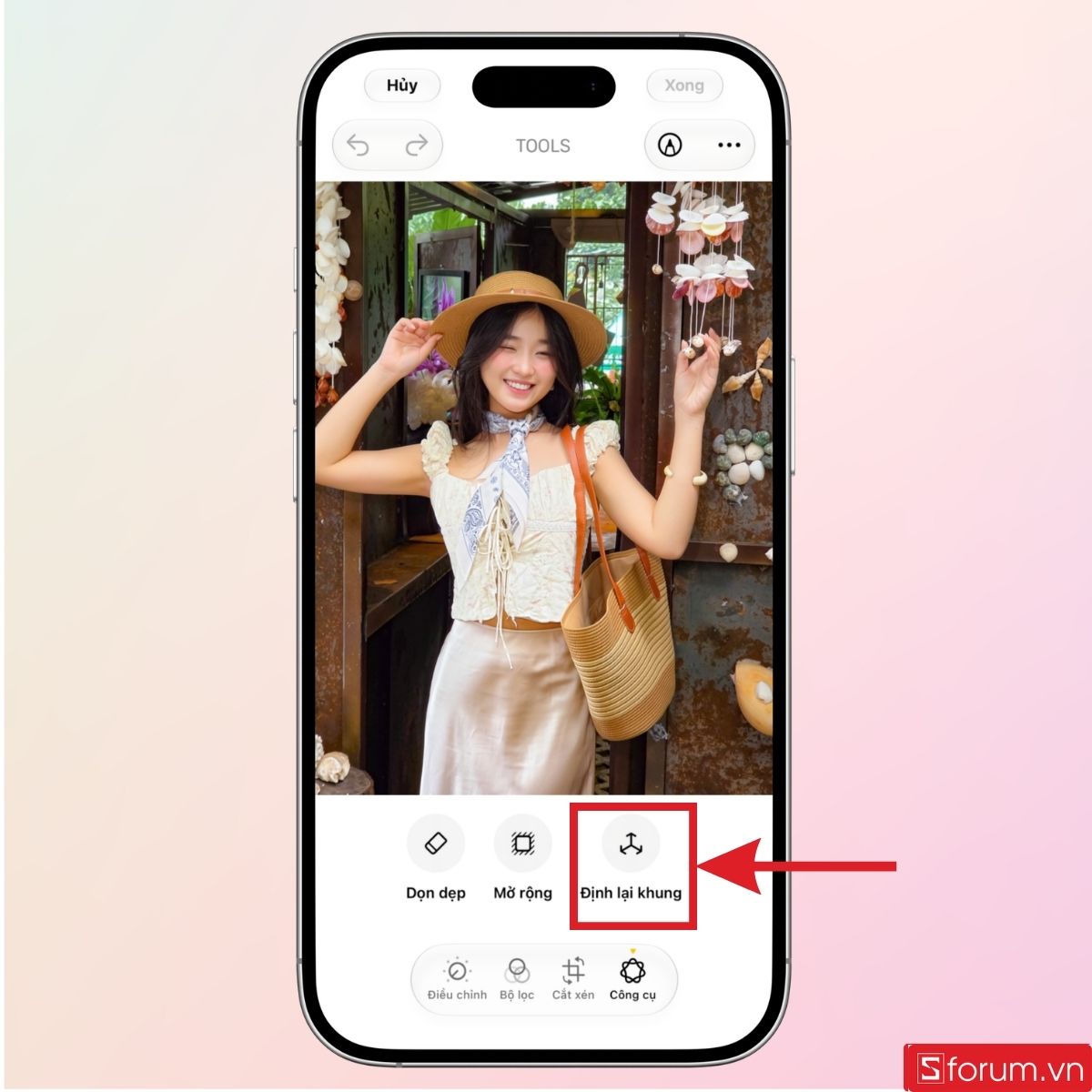 Nhấn chọn tính năng Định lại khung