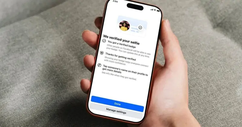 Công an cảnh báo quan trọng liên quan đến "Tick trắng" mới của Facebook